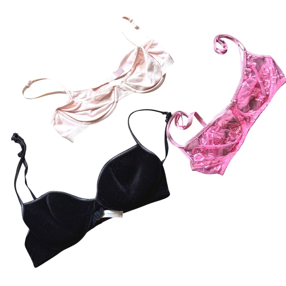 2000s Y2K Victoria's Secret Bra Bundle 34B Black Velvet Pink Lace Pink Trim 3pc